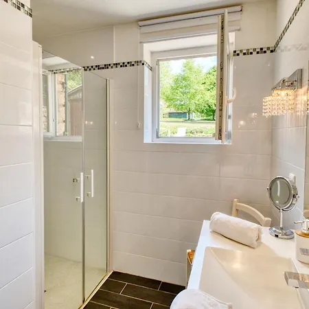 Les Petites Plumes Holiday home Meynard