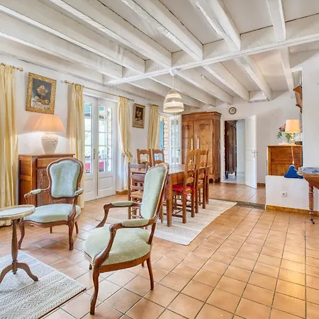 Les Petites Plumes *