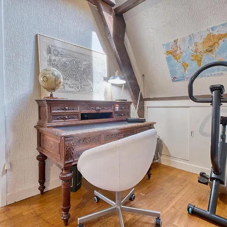 Les Petites Plumes *