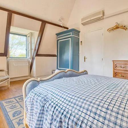 Les Petites Plumes * Meynard