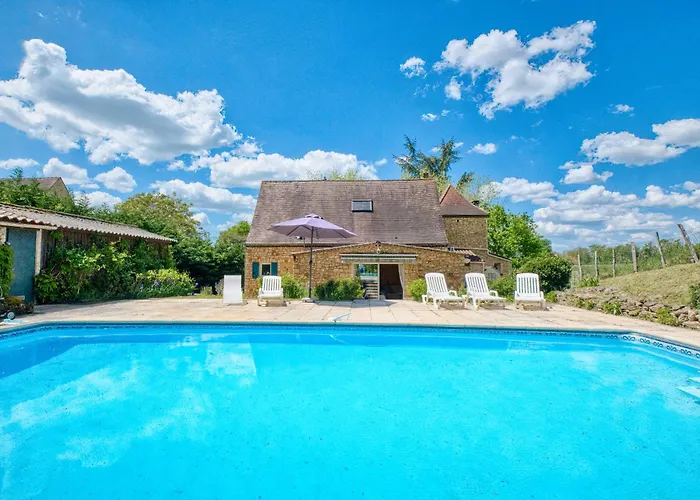 Semesterbostad Les Petites Plumes Meynard