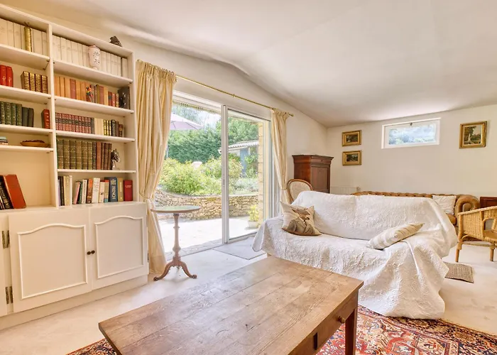 Les Petites Plumes Semesterbostad