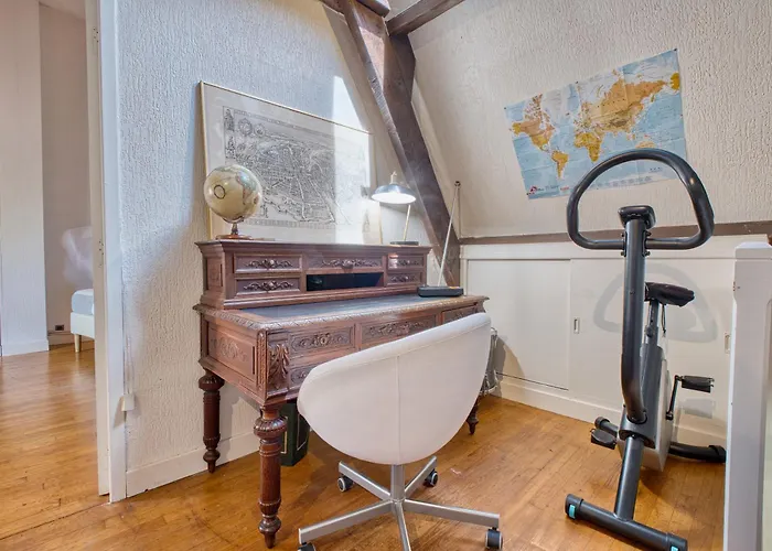 Les Petites Plumes *