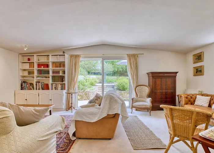 Les Petites Plumes Semesterbostad *