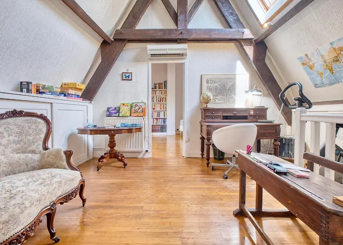 Les Petites Plumes *